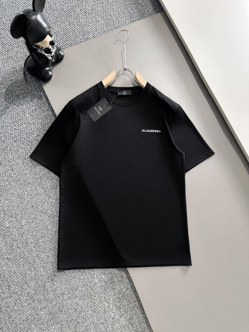 Unclassified Brand T-Shirts